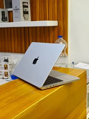 14-inch MacBook Pro with apple M1 pro chip