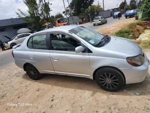 Toyota Platz 2002 Automatic