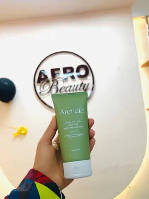 Arencia green tea LHA cleanser