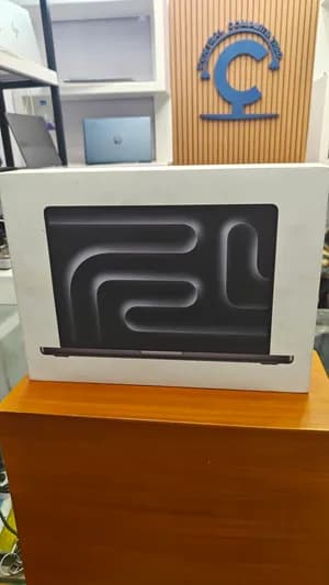Apple MacBook Pro 14 M5 16GB 512GB