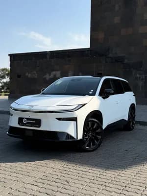 2025 Toyota bZ3X 610KM Electric