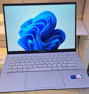 Asus Zenbook Core i7 Laptop