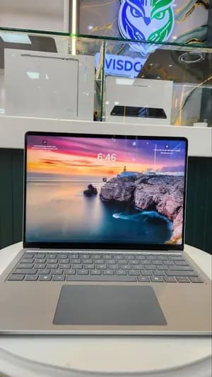 Microsoft Surface Laptop 7th Edition