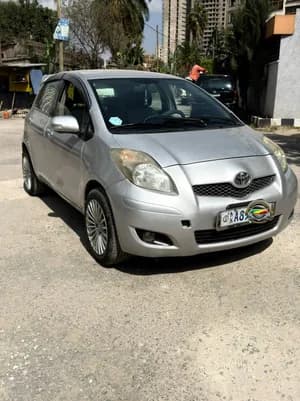 Toyota Yaris Compact 2009