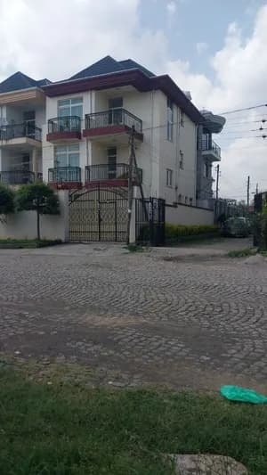 175 sqm House Summit Washington