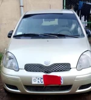 Toyota Vitz Clavia 2004