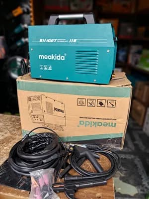 Makiata 250AM