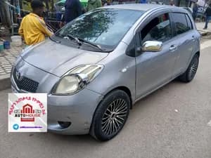 Toyota Yaris Compact