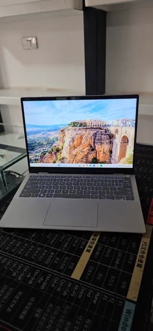 Dell Inspiron 7420 x360 Core i7