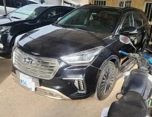 Hyundai Santa Fe 2017 Automatic