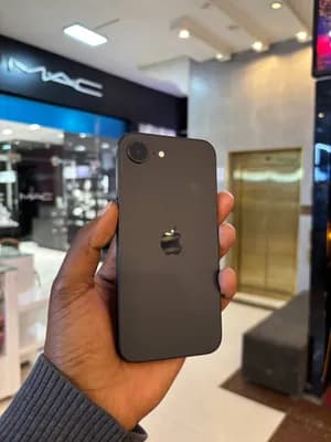 Apple iPhone 16E 128GB