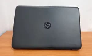 HP AMD E2-7110 - 7th gen