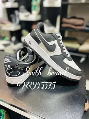 Nike Air Force 1
