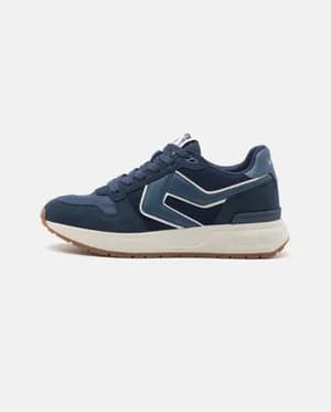 Levi's Charge Sneakers Size 40