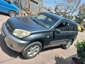 Toyota RAV4 2004 1.8L Manual