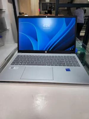 HP Notebook 15.6 Core i7 12th Gen