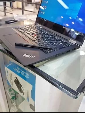 Lenovo Yoga X390 Touch Laptop