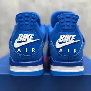 JORDAN 4 (BIKE)