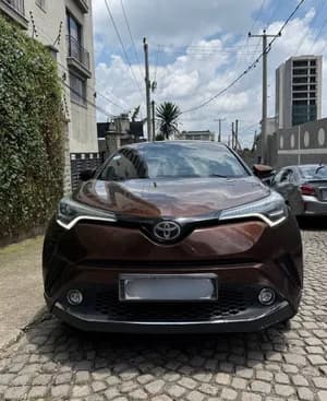 Toyota CHR 2017 1.2T AWD