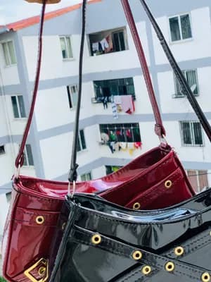 Trendy Glossy Shoulder Bags