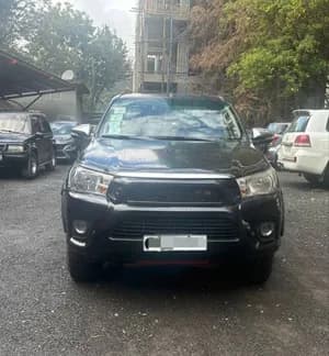 Toyota Hilux Revo 2.4L