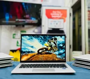 HP EliteBook 830 G8