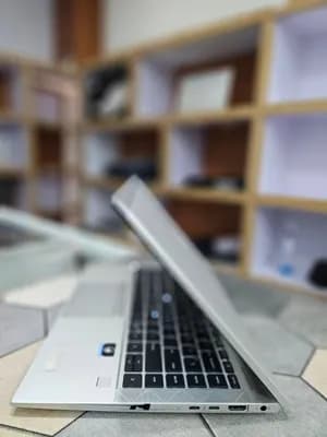 HP EliteBook 840 G8 i7 16GB 512GB