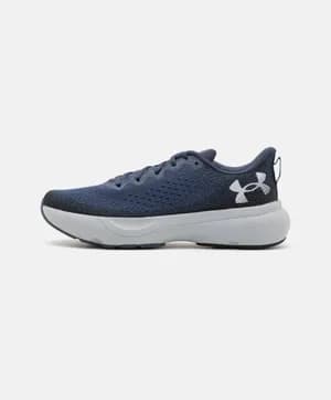 Under Armour Infinite
