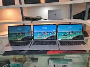 Apple MacBook Air M1 2020