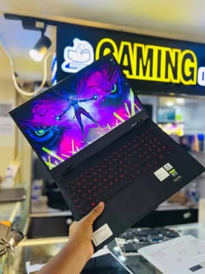 HP OMEN 15 512GB SSD 16GB RAM