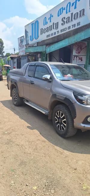 Toyota Hilux Revo Xtra Cab 2017