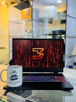 Acer Nitro 5 512GB SSD 16GB RAM