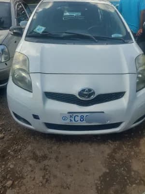 Toyota Yaris Compact 2008 1000cc