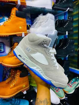 Nike Air Jordan Gray wolf