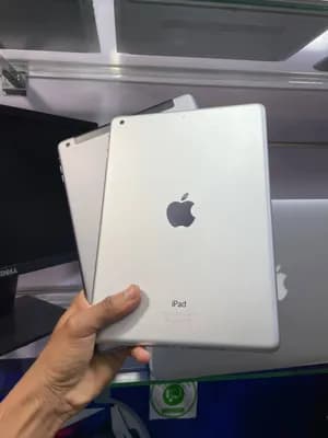 Apple iPad Air 32GB