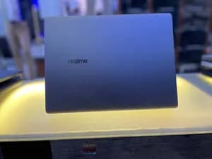 Realmi Laptop 512GB 16GB 14inch