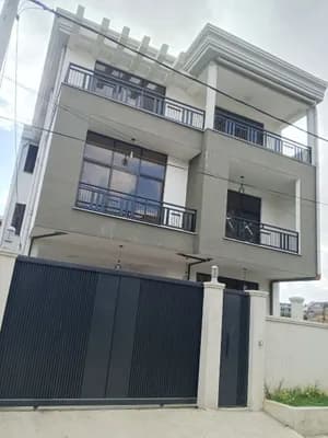 House for Sale in Lambert 175 Sqm