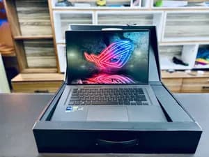 ASUS ROG Zephyrus G16 Laptop
