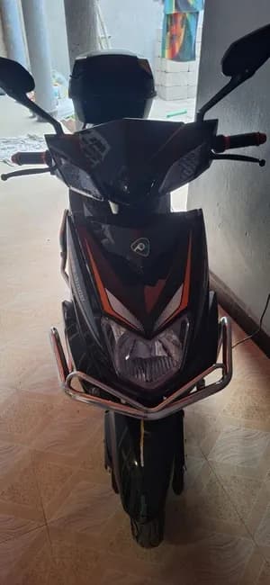 Electric Motor Scooter
