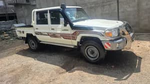 Toyota Landcruser Longbase 2015 used