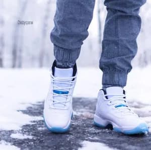 Air Jordan 11