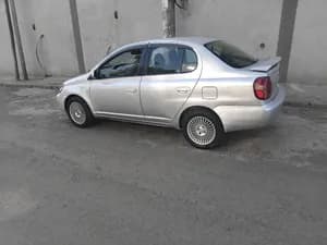Toyota Platz 2001 Automatic Sedan