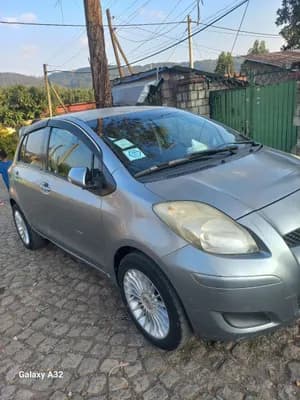 Toyota Yaris Compact 2010