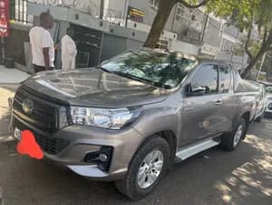 Toyota Hilux Extra Cab 2020