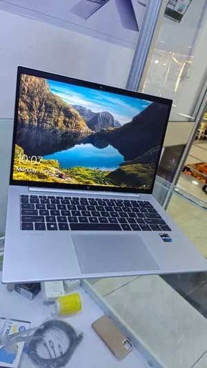 HP EliteBook G9 Core i7 Laptop