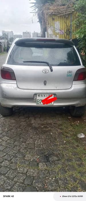 Toyota Vitz 2001 3 Ride alseram