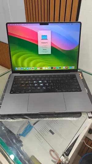 Apple MacBook Pro 14-inch M1 Pro 2021