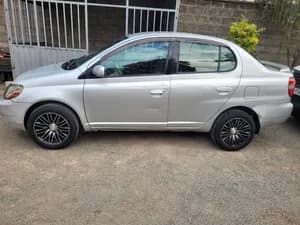 Toyota Platz