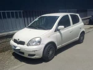 Toyota Vitz 2003 Full Option