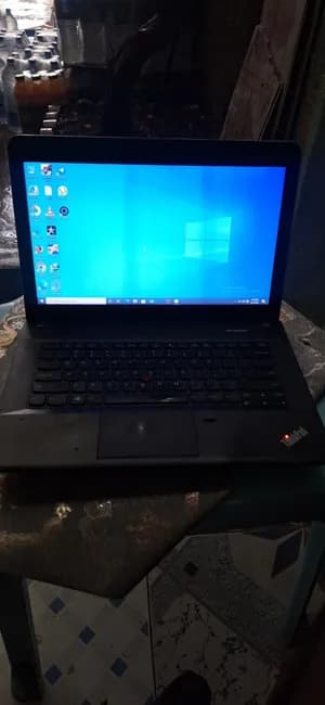 Lenovo ThinkPad i5 8GB Laptop